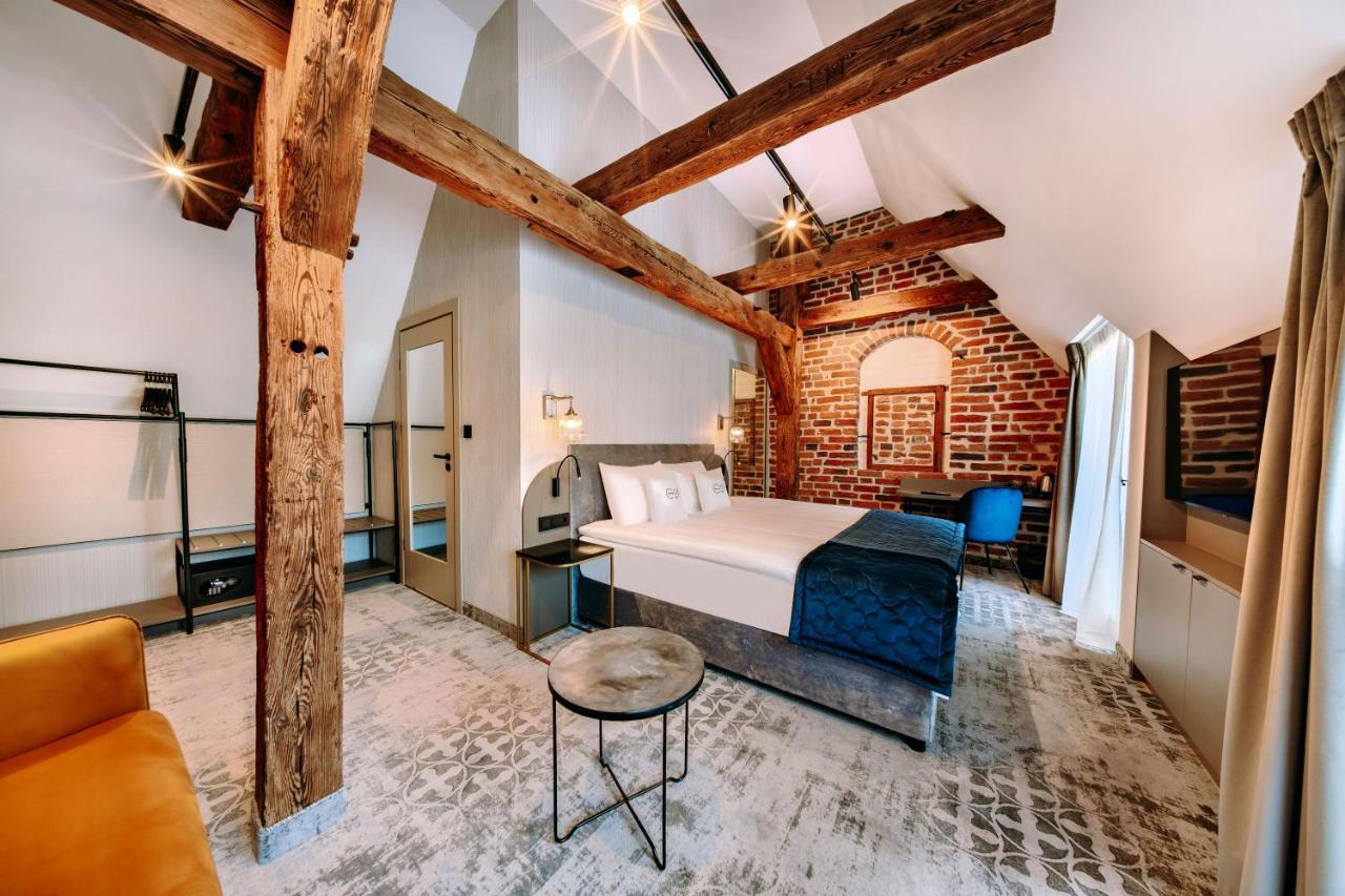 Hotel Eter Торунь Екстер'єр фото