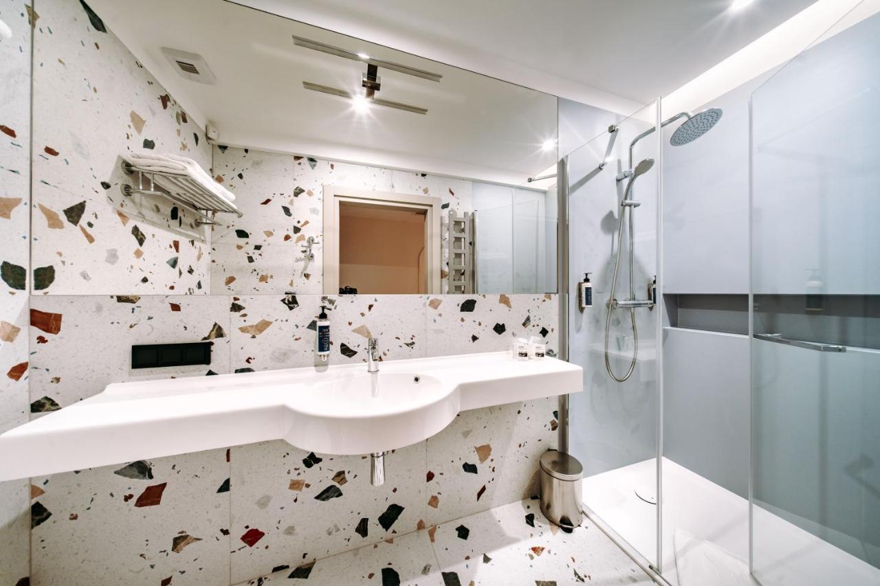 Hotel Eter Торунь Екстер'єр фото