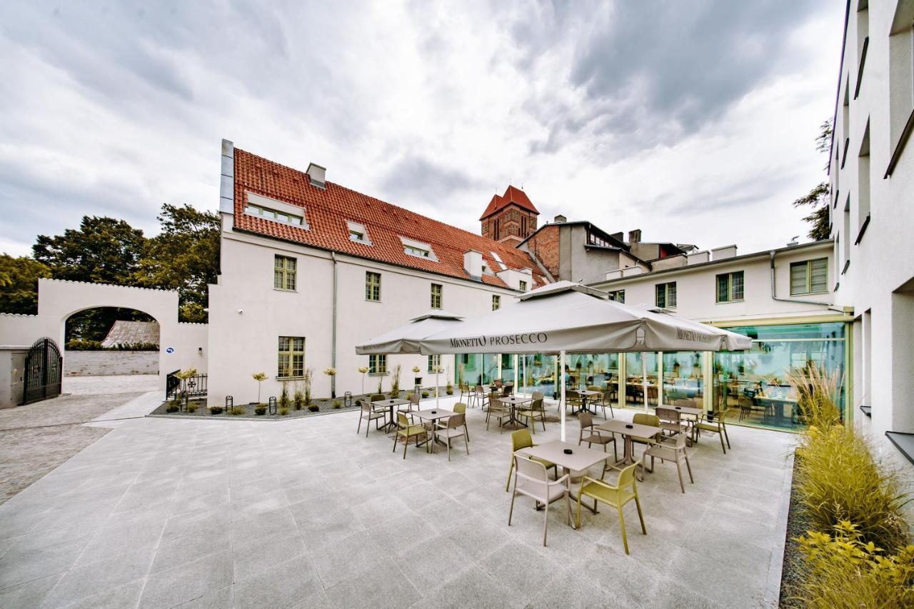 Hotel Eter Торунь Екстер'єр фото