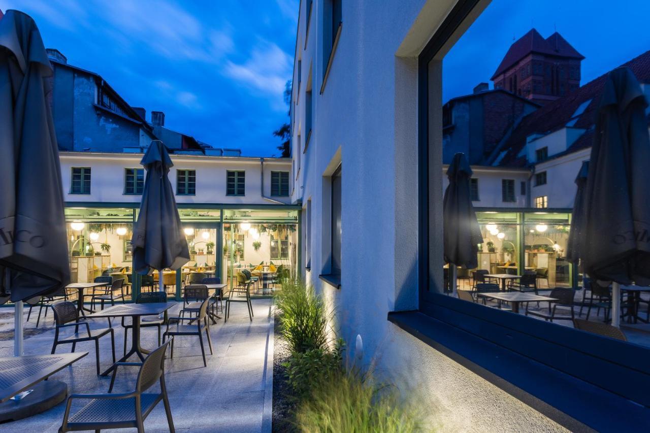 Hotel Eter Торунь Екстер'єр фото